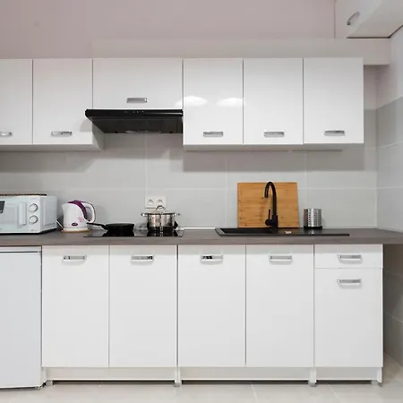 Luxury In -3- Bright & Secure Free Parking Apartament Łódź