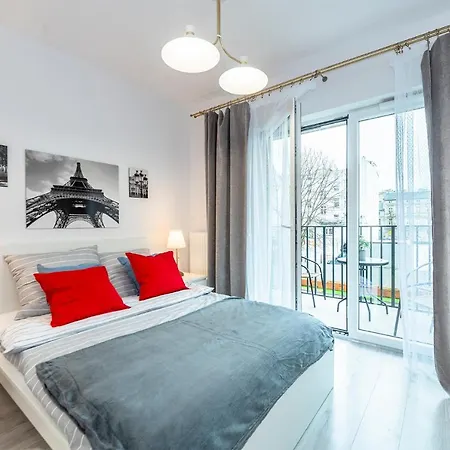 Luxury In -3- Bright & Secure Free Parking Appartement Łódź