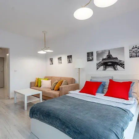 Apartment Luxury In -3- Bright & Secure Free Parking