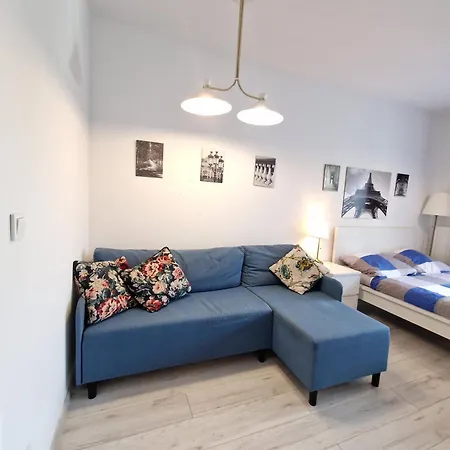 Luxury In -3- Bright & Secure Free Parking Appartement Łódź